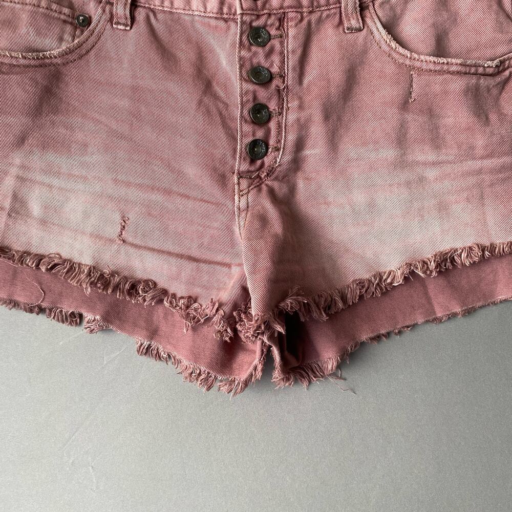 Free people sz 29 burgundy distressed, cut off Jean shorts‎ NWOT - Picture 3 of 9